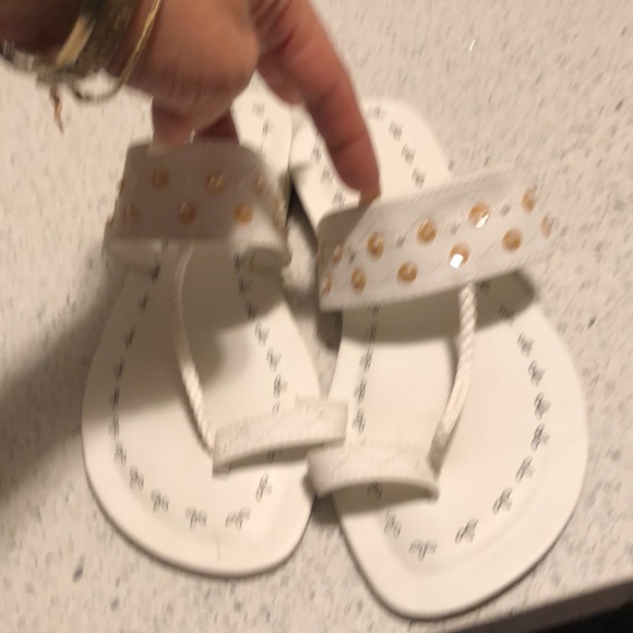 White sandals - Picture 4 of 5